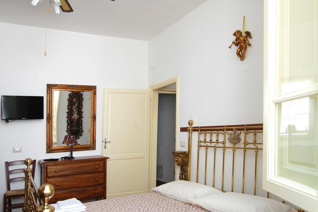 Old Time Lido Hotel Lido di Camaiore Kamer foto