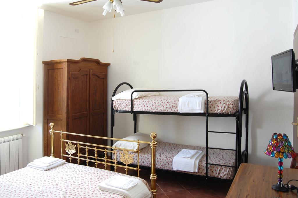 Old Time Lido Hotel Lido di Camaiore Kamer foto